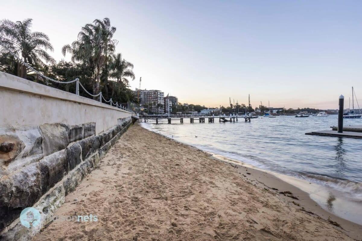 Studio Apt With Parking Balcony & Water Views Sydney Exterior foto